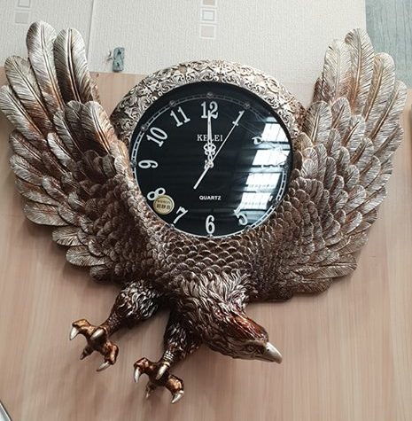 eagle-wall-clock